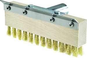 BROSSE GRATTOIR METAL  POUR FOUR 20CM AVEC MANCHE