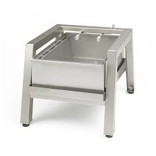 SOCLE EN INOX AVEC FILTRE ET DISPOSITIF ANTI-MOUSSE P/EPLUCHEUSE PI30