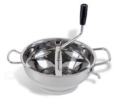 MOULIN A LEGUMES EN INOX 26CM